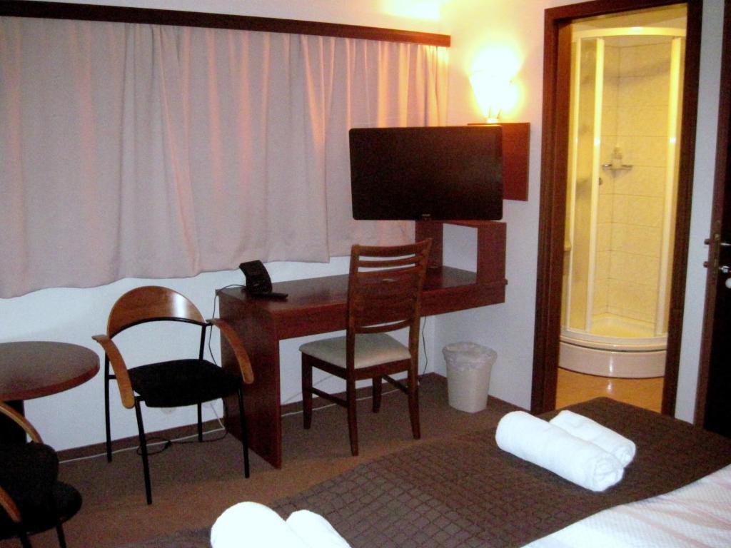 Hotel Capitano Neskaupstadur Room photo